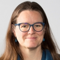 Dr. Claartje Vinkenburg