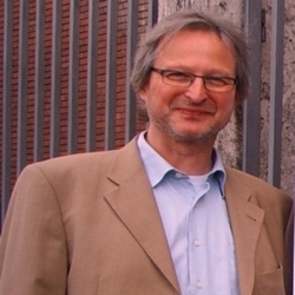 Dr. Thomas Berghöfer